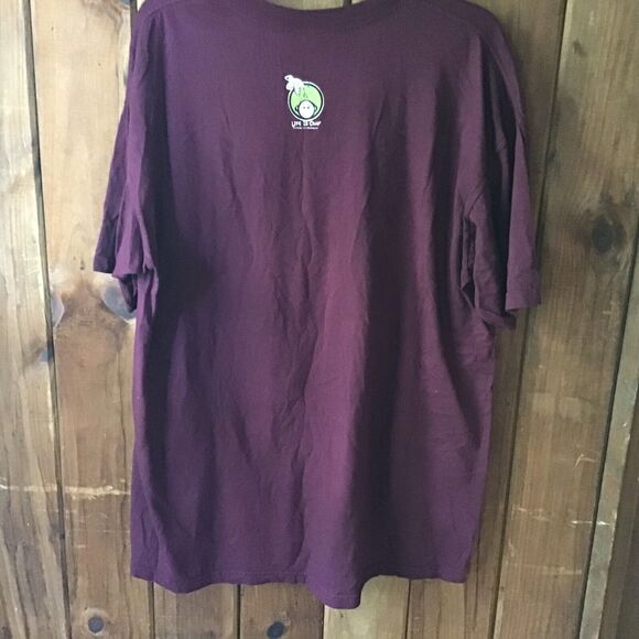 Life Is Crap T Shirt Size XL Out Of Wine Burgundy Graphic Short Sleeves Humor - Picture 4 of 8